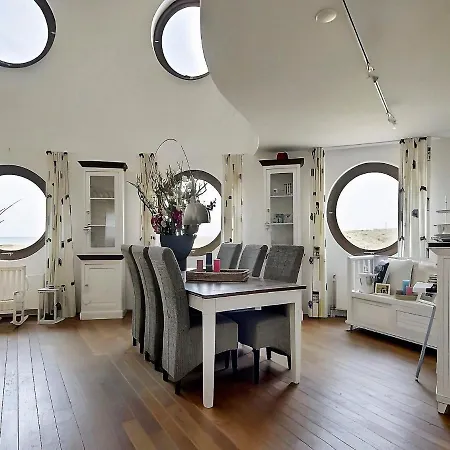 Pinkies-beachhouse Appartement
