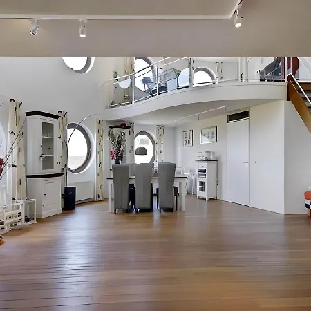 Pinkies-beachhouse Appartement