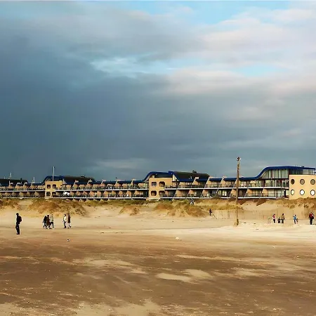Pinkies-beachhouse Appartement